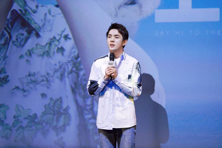 李佳琦直播的都是正品吗-李佳琦直播间产品是正品吗